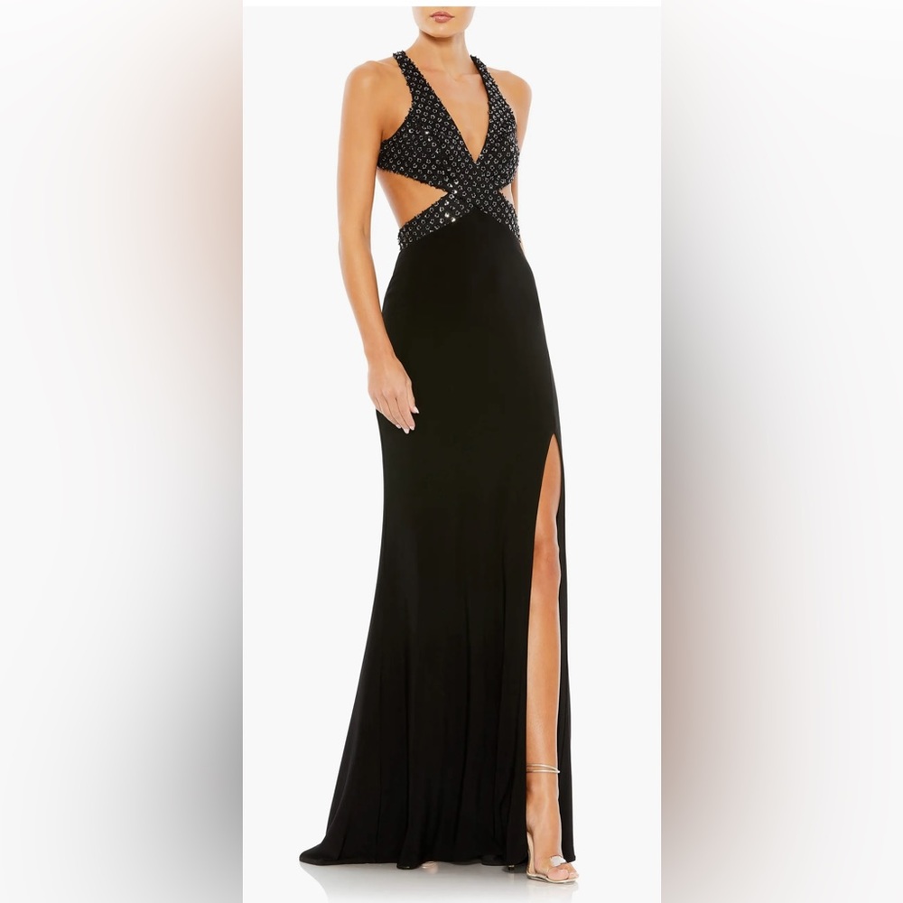 Mac Duggal 68166 - Sequined Plunging Neck Evening Dress in black